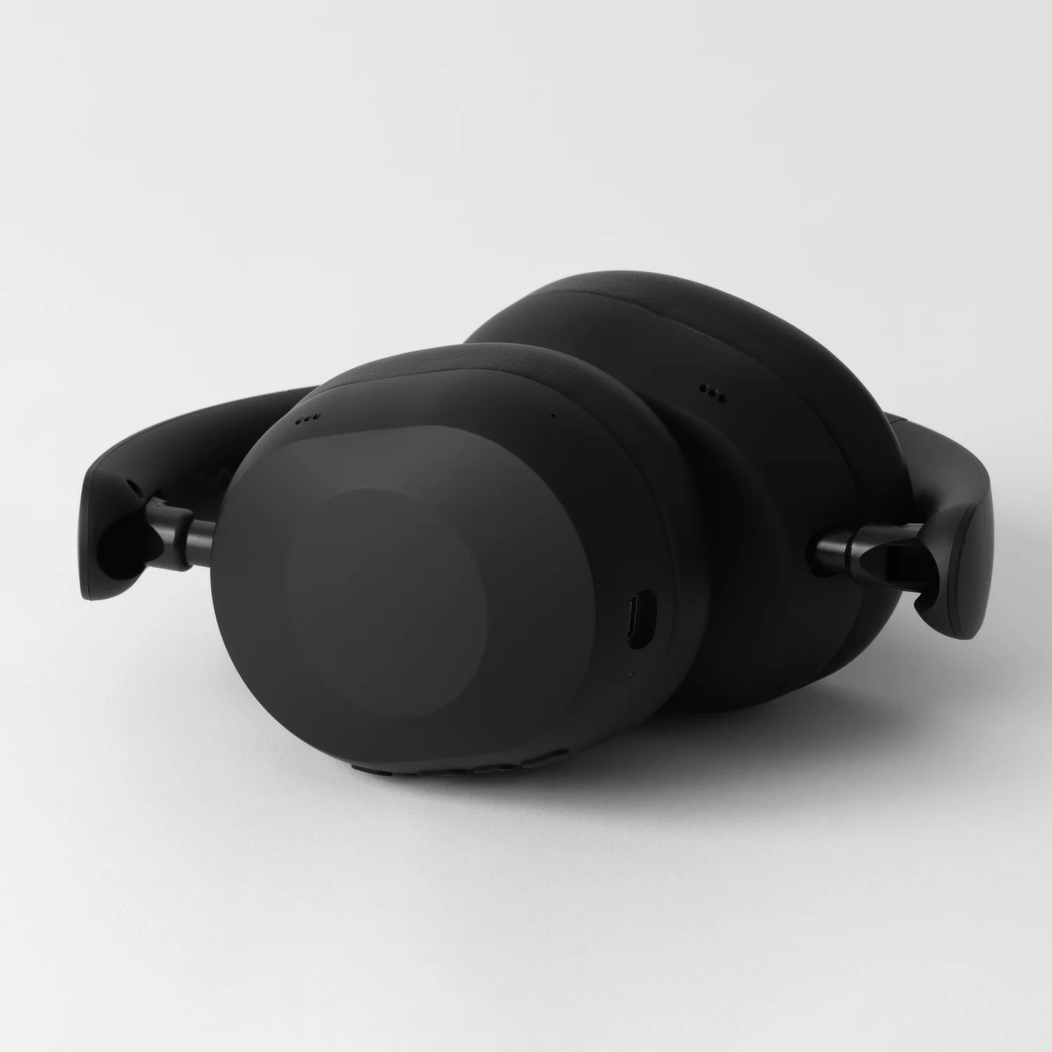 UX1000 - Image 7